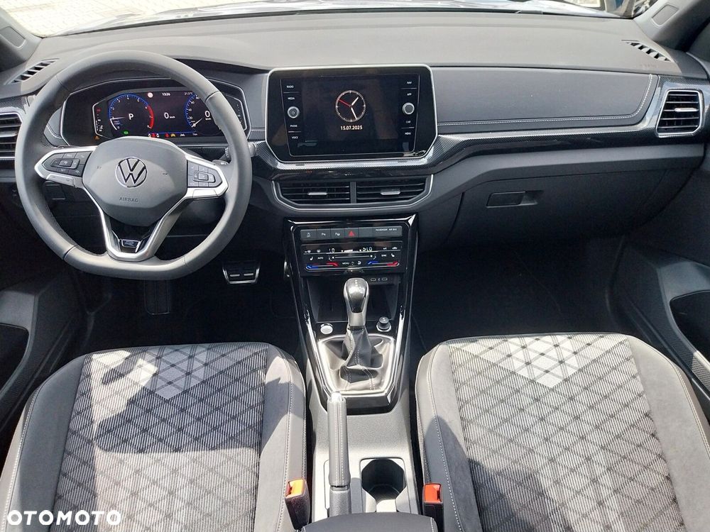 Volkswagen T-Cross - 12