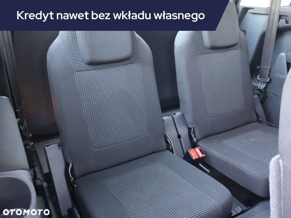 Peugeot 5008 - 19