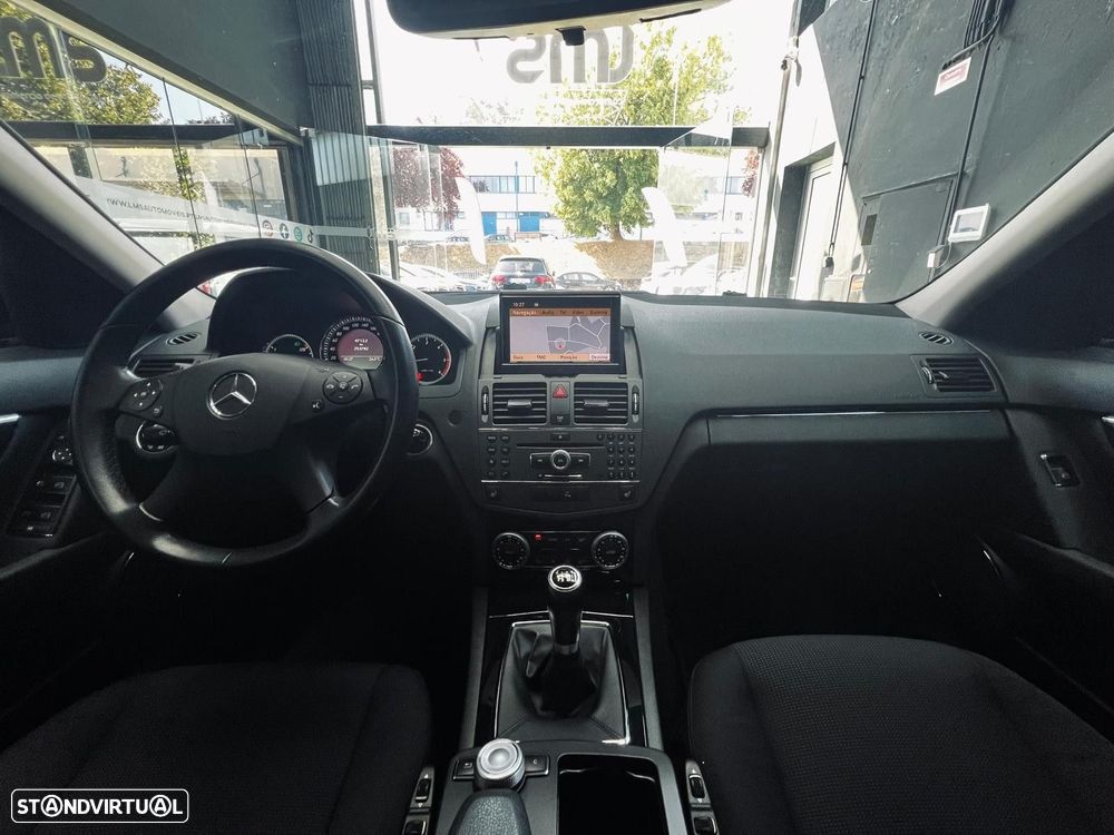 Mercedes-Benz C 220 CDi Avantgarde BlueEfficiency - 20