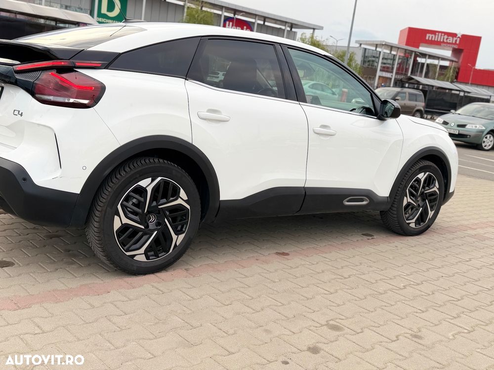 Citroën C4 1.2 PureTech S&S EAT8 Shine - 3