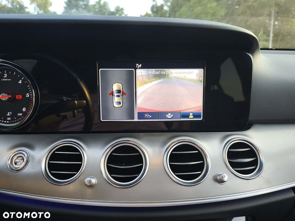 Mercedes-Benz Klasa E 220 d 9G-TRONIC Avantgarde - 26
