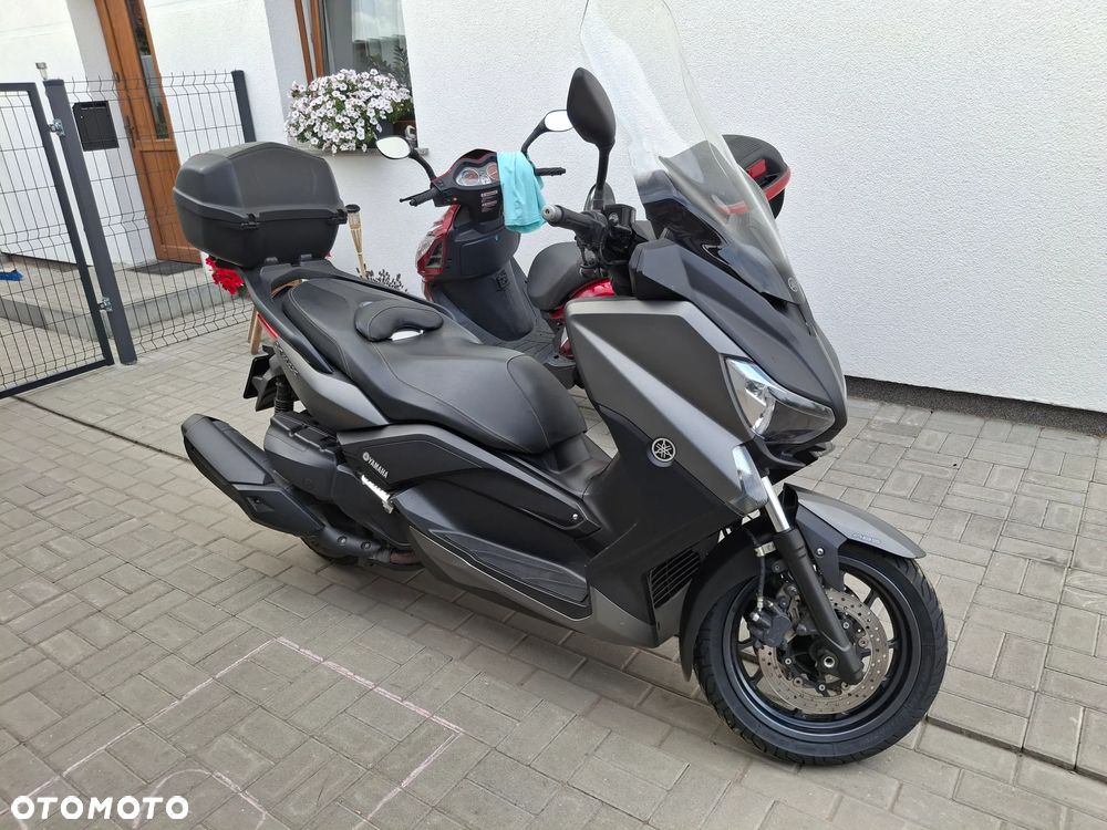 Yamaha X-max - 4