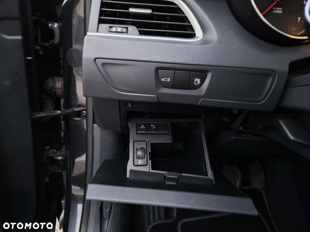 Peugeot 508 SW 155 THP Active - 24