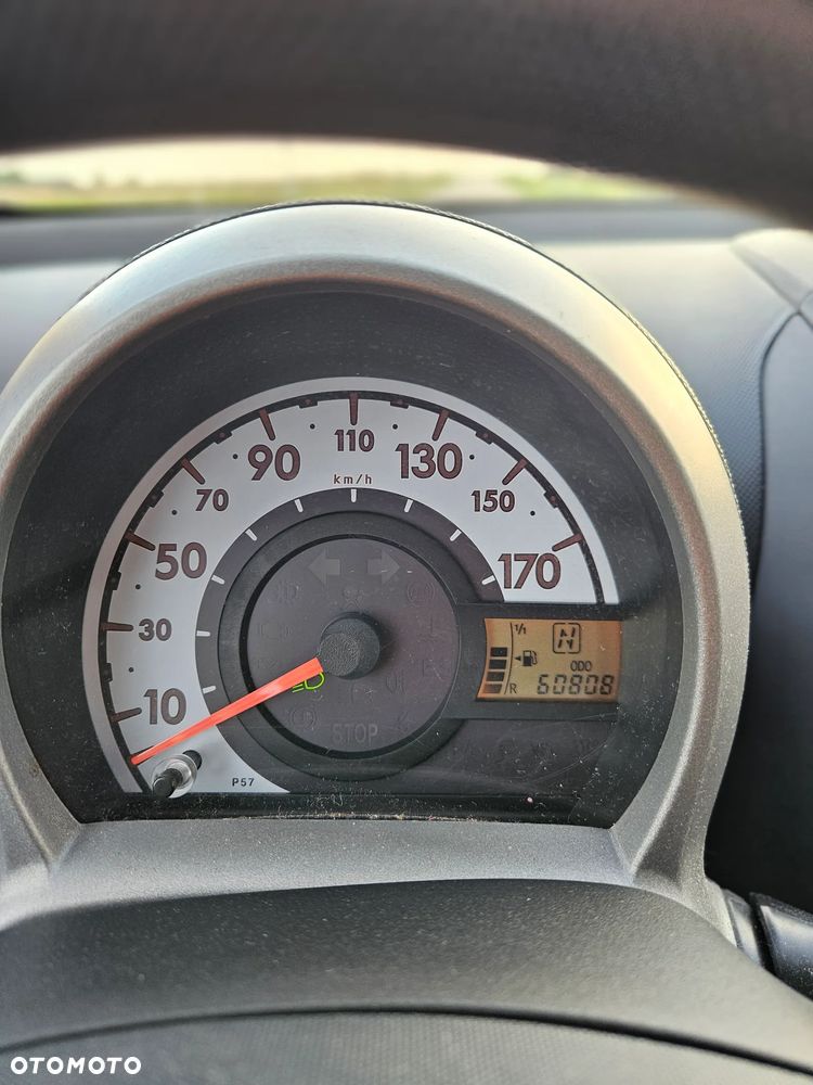 Peugeot 107 - 17