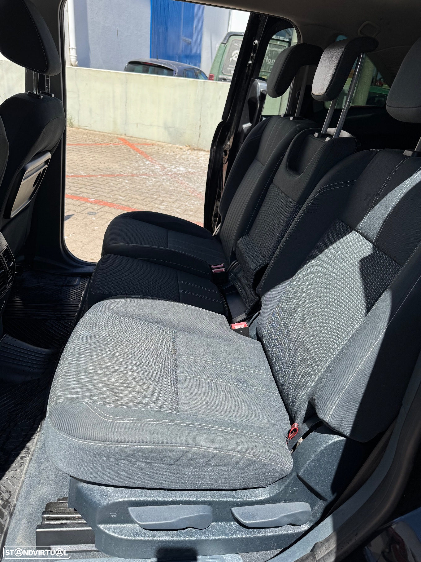 Ford Grand C-Max 1.6 TDCi Titanium - 8