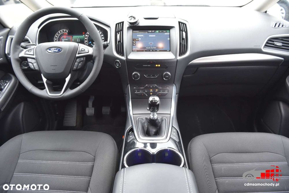 Ford Galaxy - 24