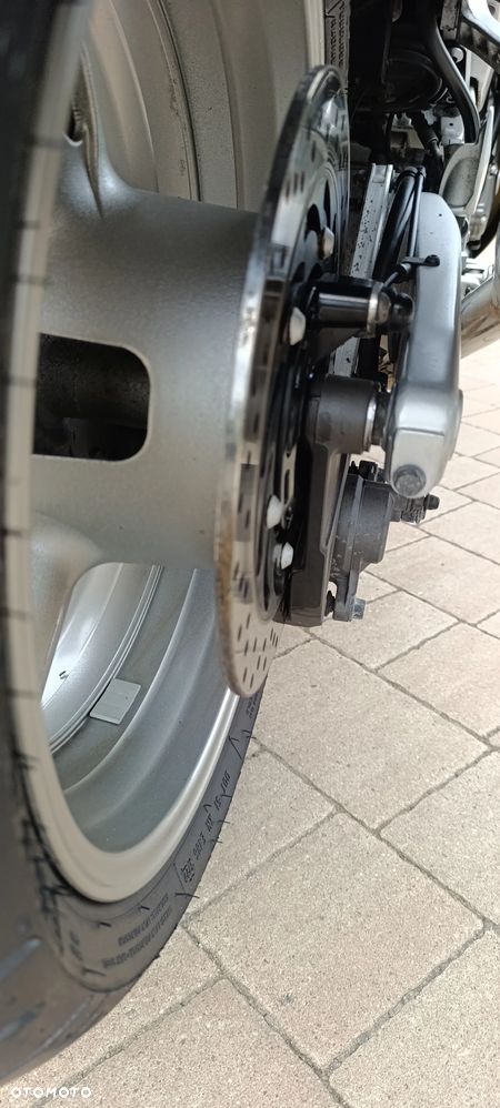 Yamaha FJR - 22