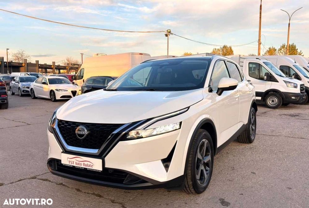Nissan Qashqai - 2