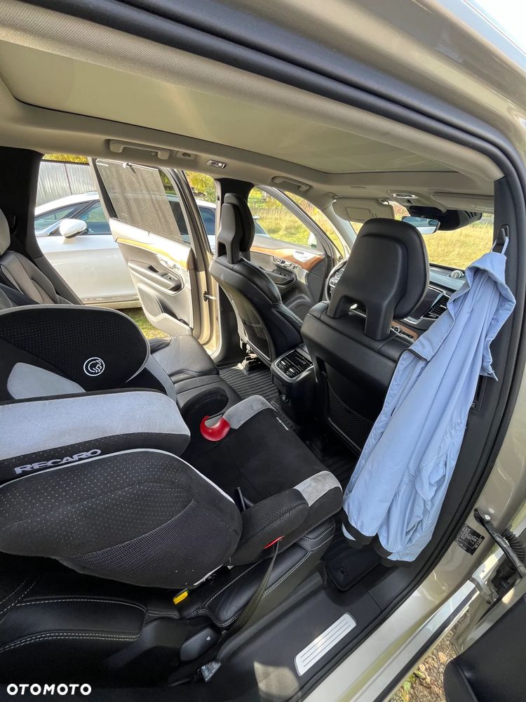 Volvo XC 90 - 11