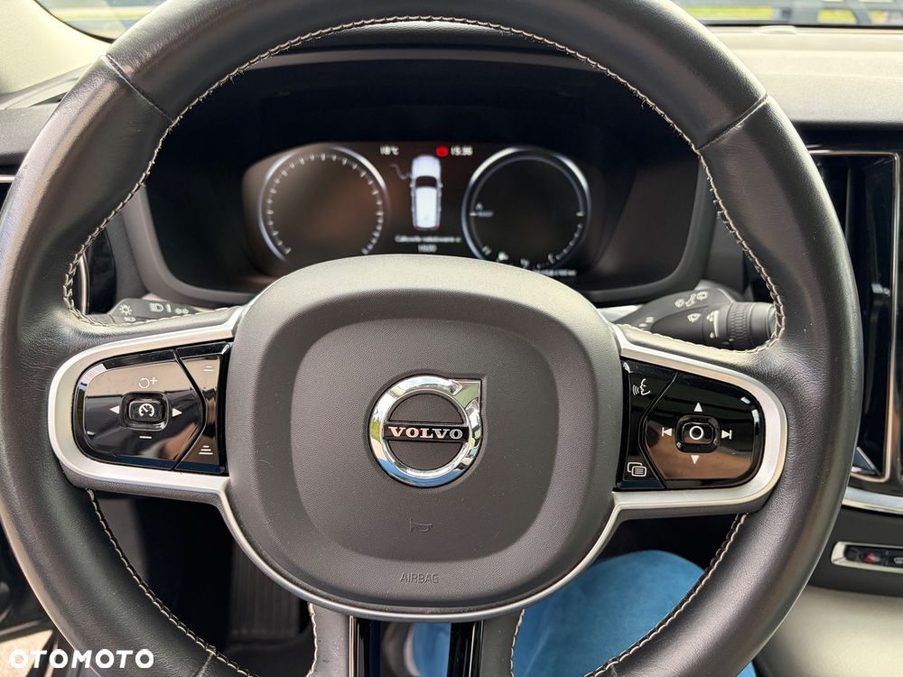 Volvo V60 T6 AWD Recharge Geartronic Inscription - 23