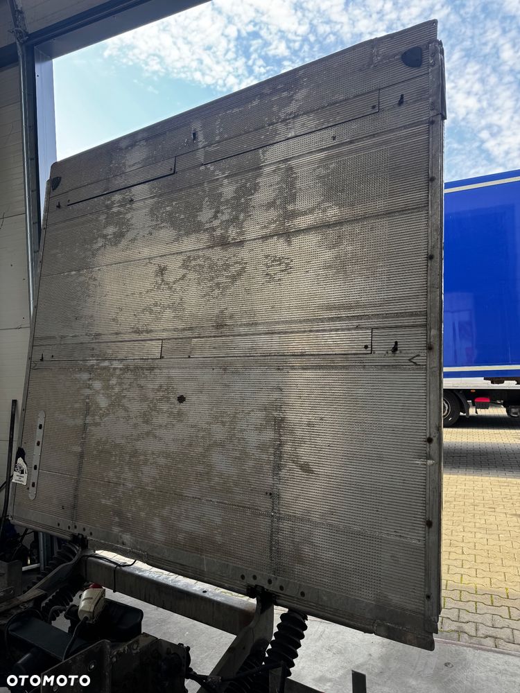 Winda, platforma załadowcza Dhollandia 2500kg - 2