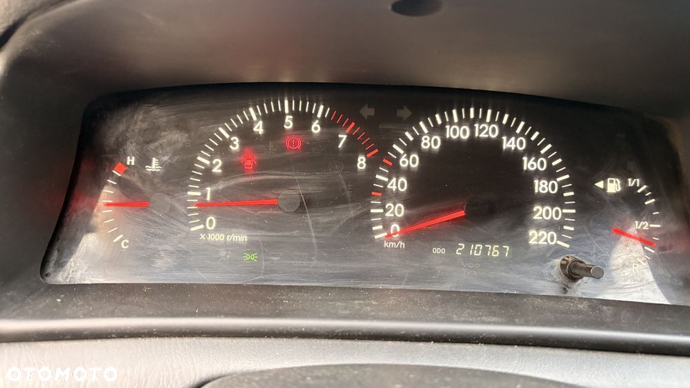 Toyota Corolla 1.6 VVT-i Sol (air6) - 13