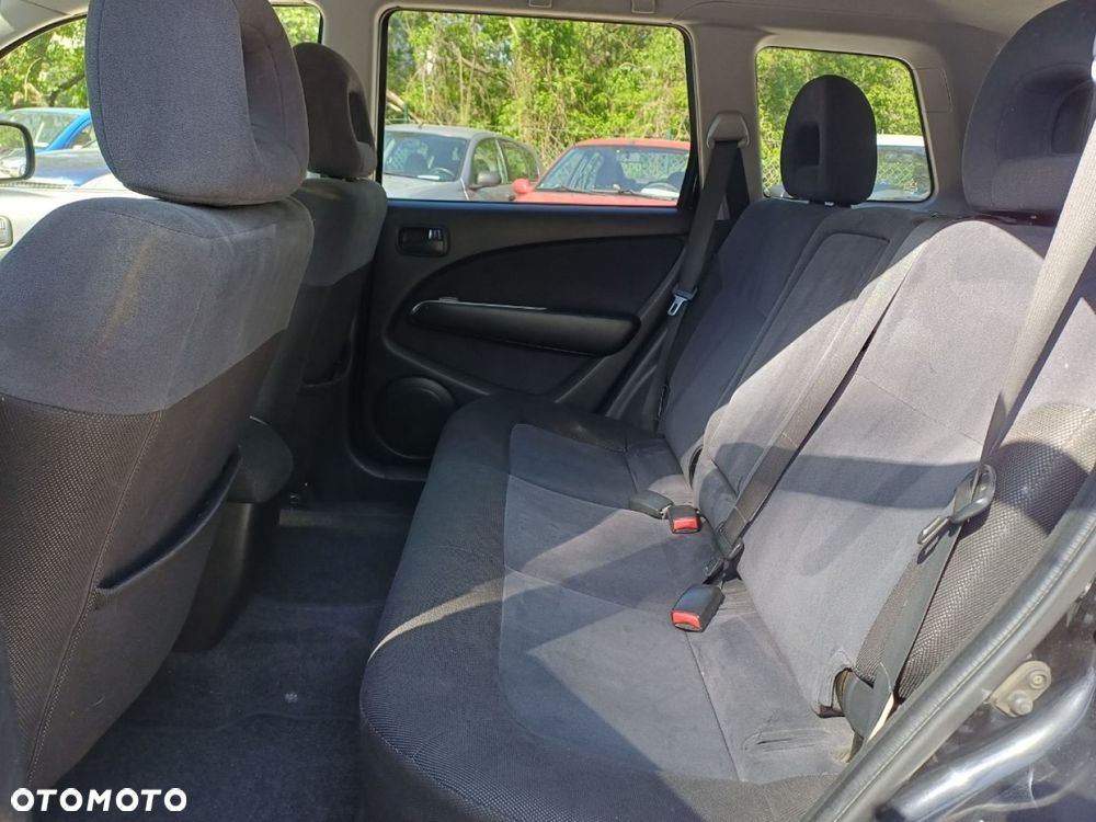 Mitsubishi Outlander - 8