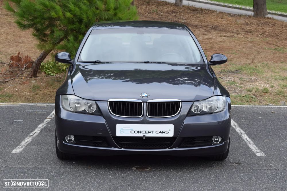 BMW 318 d Exclusive - 15