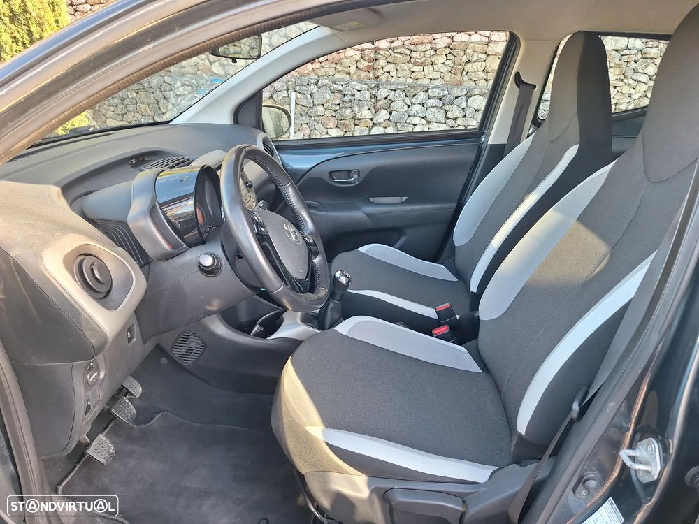 Toyota Aygo 1.0 X-Play+AC+X-Touch - 11