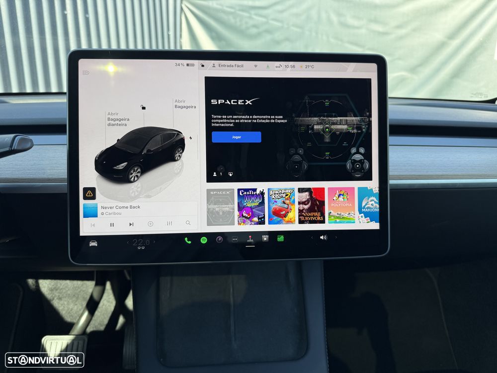 Tesla Model Y - 18