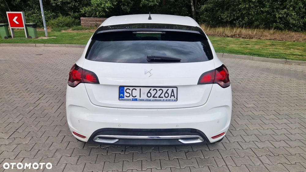 Citroën DS4 HDi 110 SoChic - 8
