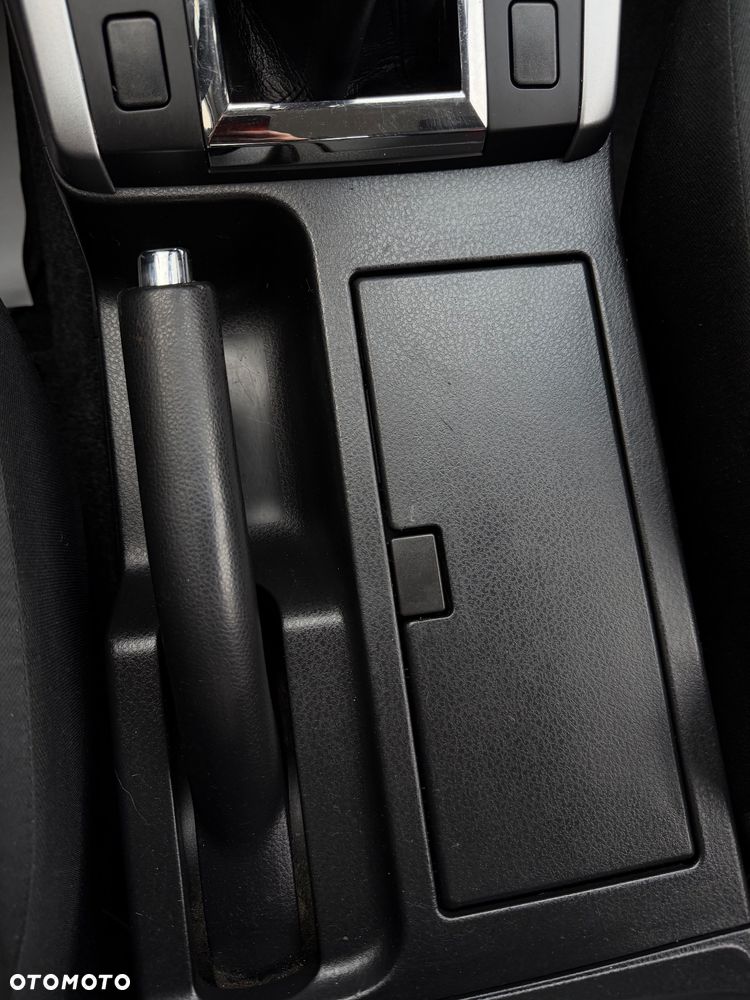 Suzuki Grand Vitara 1.6 City - 36