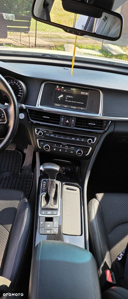 Kia Optima 1.7 CRDI L DCT - 17