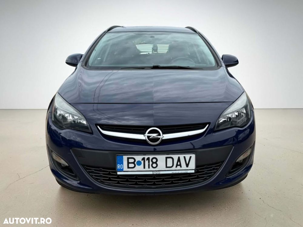 Opel Astra - 2