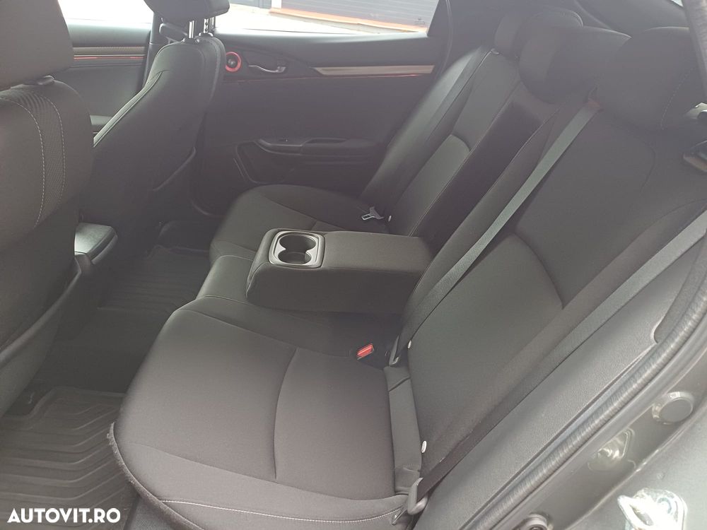 Honda Civic 1.5 VTEC Turbo CVT Sport Plus - 8