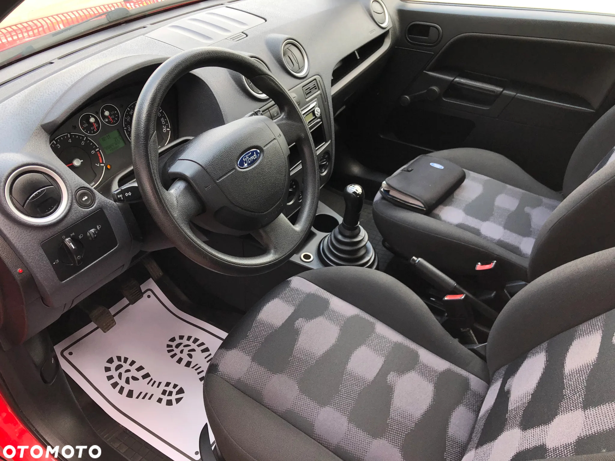 Ford Fusion 1.4 Ambiente - 9