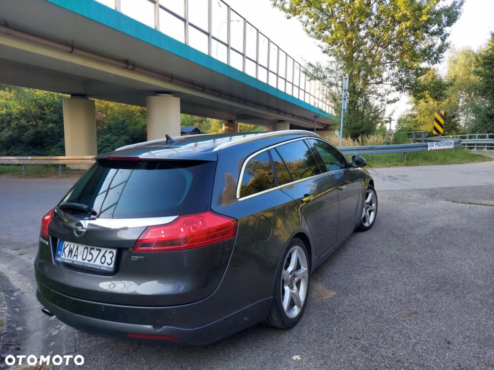 Opel Insignia 2.0 CDTI Sports Tourer - 18