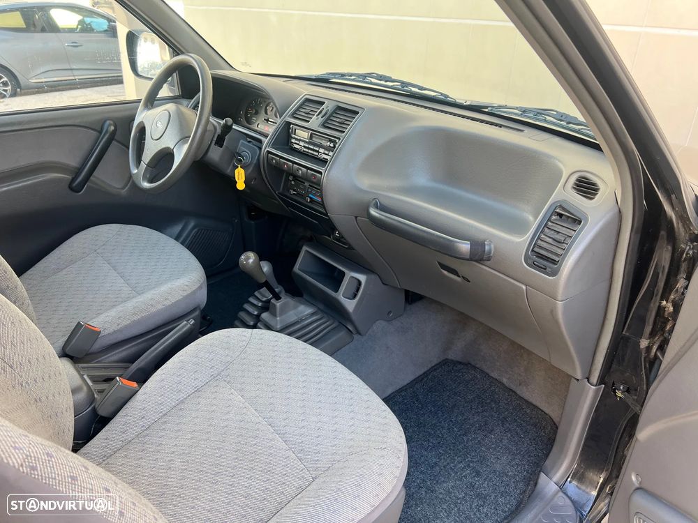 Ford Maverick 2.7 TD GLX - 20