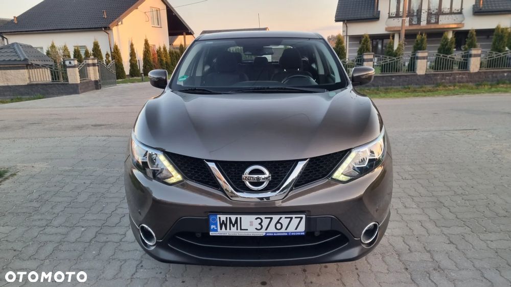 Nissan Qashqai 1.2 DIG-T N-Vision - 27