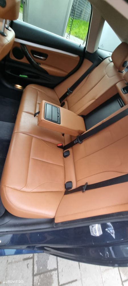 BMW Seria 3 320d xDrive AT - 13