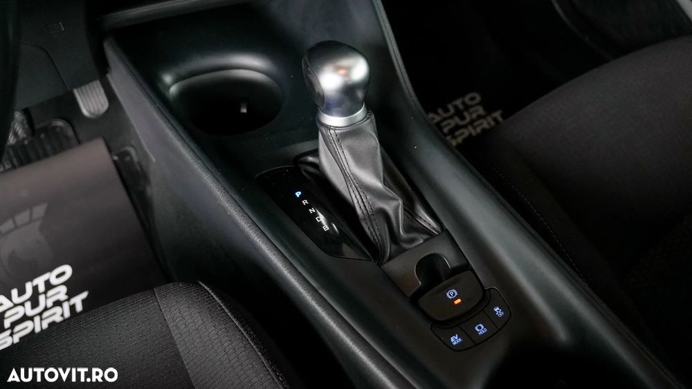 Toyota C-HR 1.8 HSD 122 CP 4x2 CVT Style - 14