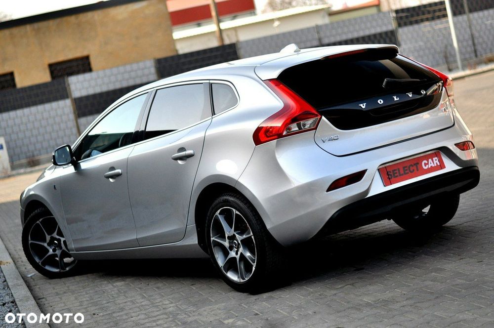Volvo V40 D2 Drive-E Ocean Race - 4
