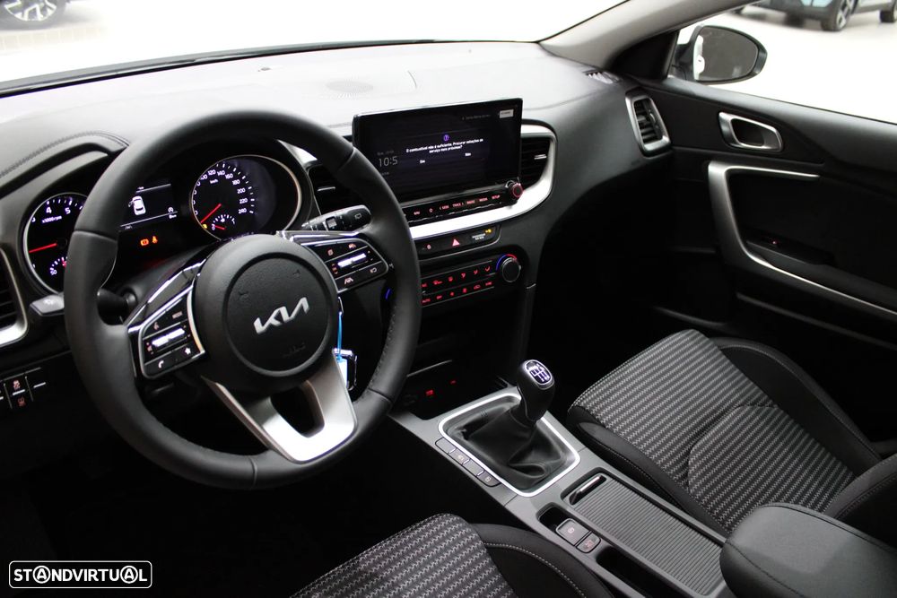 Kia XCeed 1.0 T-GDI Dynamic - 10