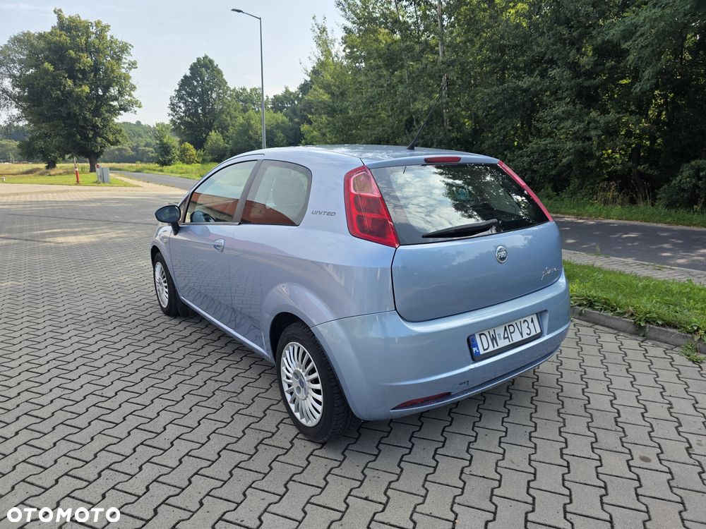 Fiat Punto - 3