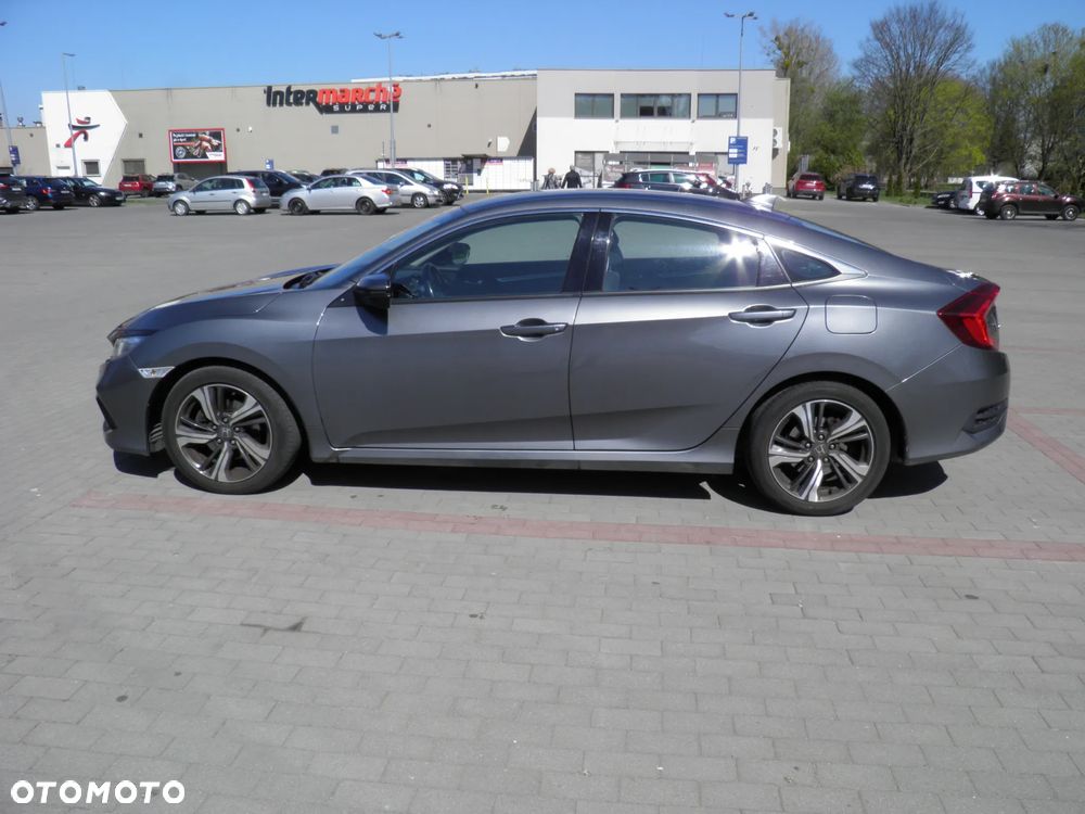 Honda Civic 1.5 T Elegance CVT - 3