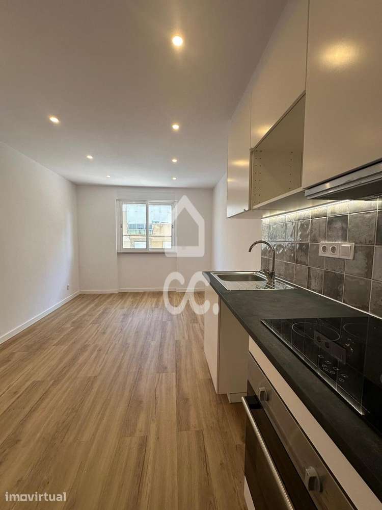T2 Moderno e Remodelado | Odivelas - Grande imagem: 4/21