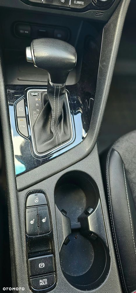 Kia Niro 1.6 GDI Hybrid L Business Line - 8