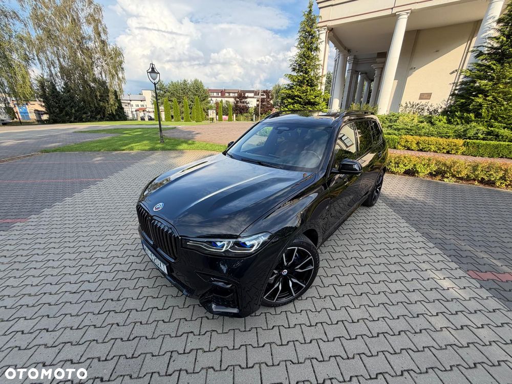 BMW X7 xDrive40d mHEV - 36