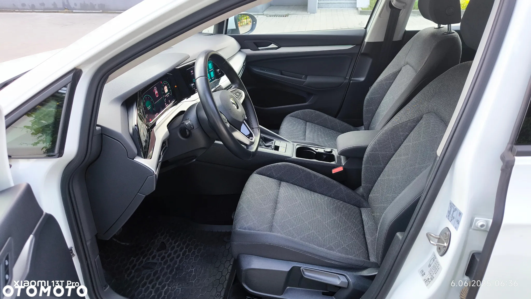 Volkswagen Golf VIII 1.5 TSI EVO Life - 7