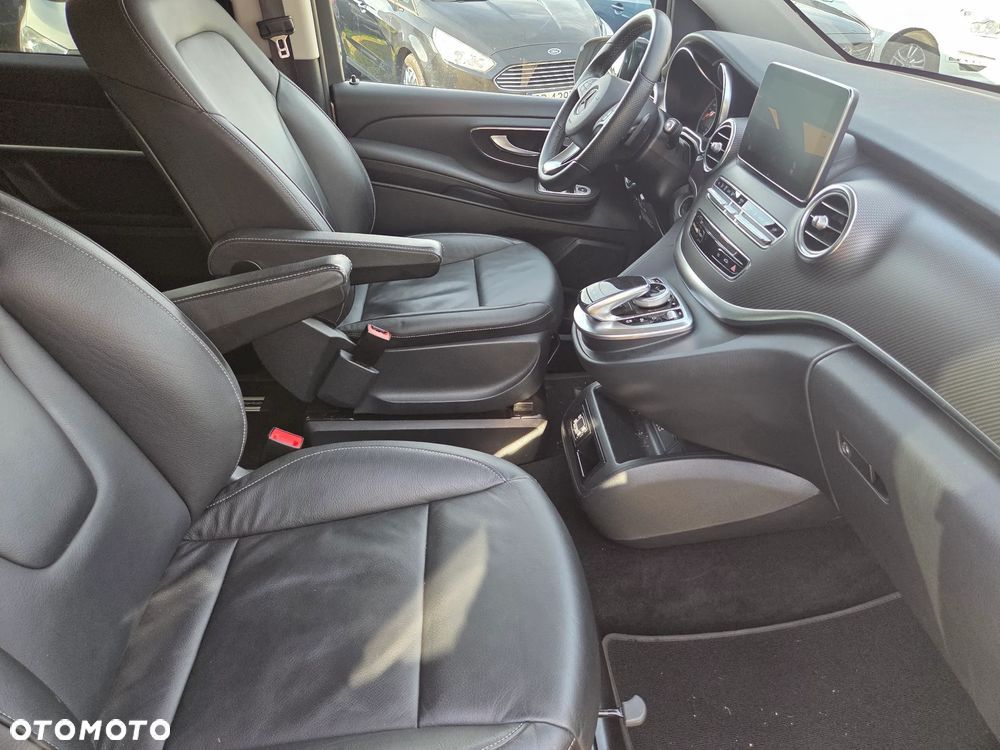 Mercedes-Benz Klasa V 250 (BlueTEC) d Avantgarde 7G-Tronic - 24