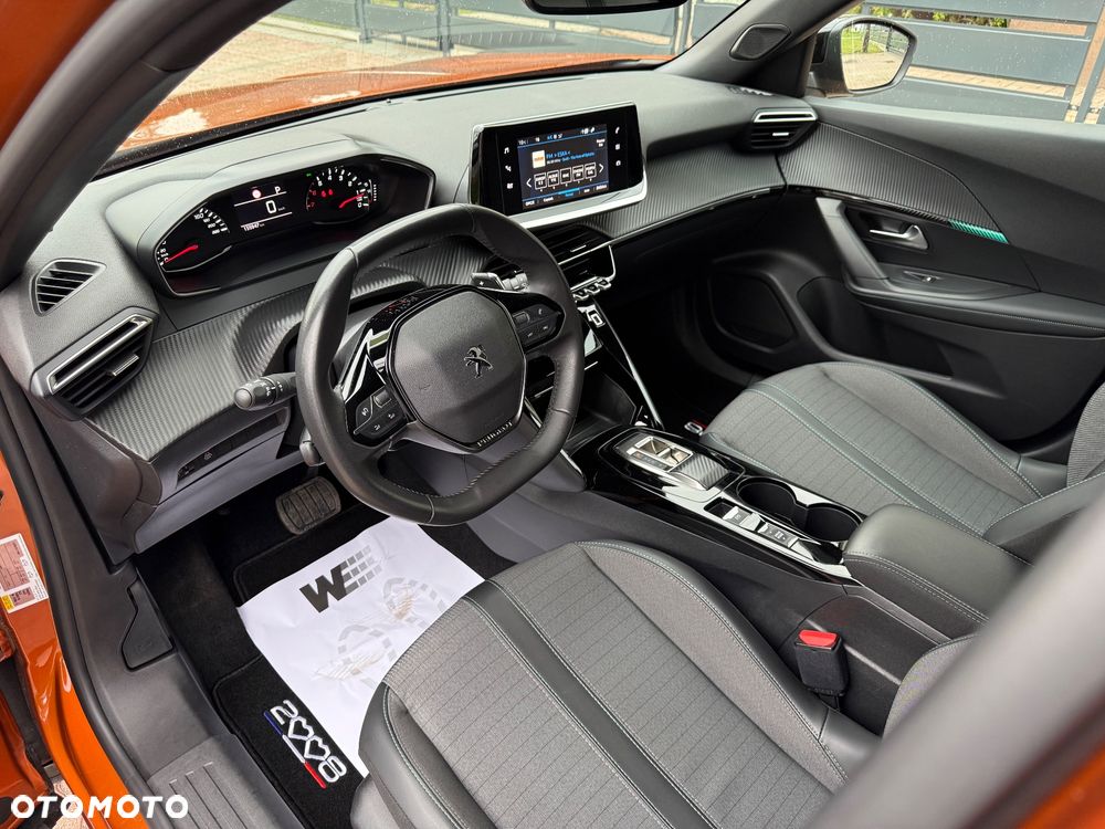 Peugeot 2008 1.5 BlueHDi Allure S&S EAT8 - 19