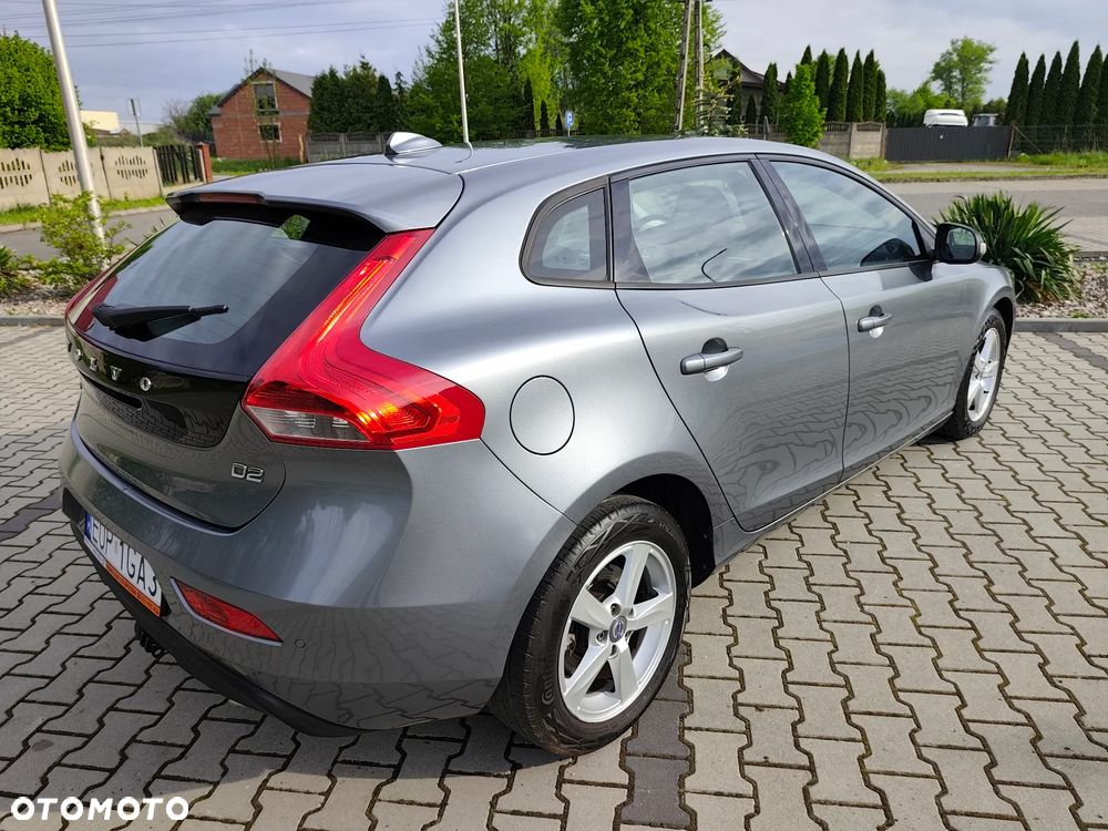 Volvo V40 D2 - 4