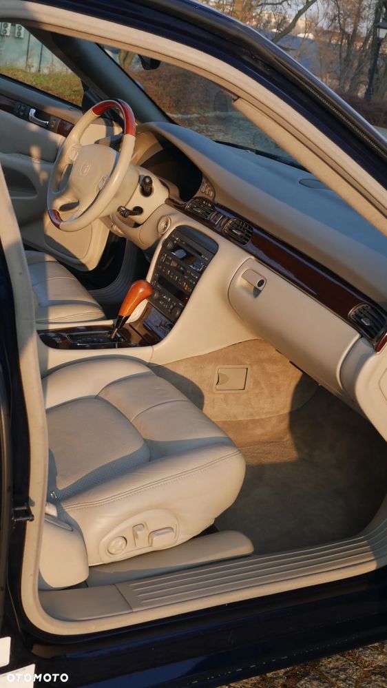 Cadillac Seville - 31