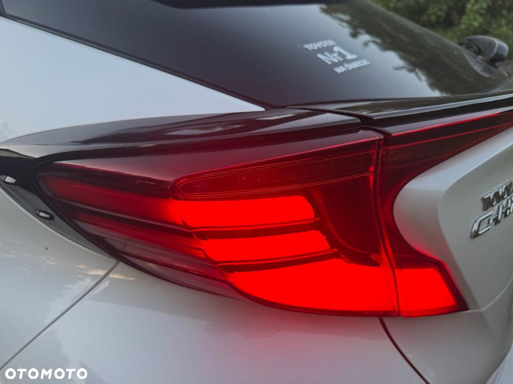 Toyota C-HR 2.0 Hybrid GR Sport - 28