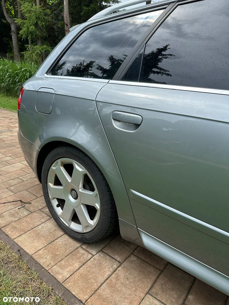 Audi A4 Avant 1.8T Quattro - 9