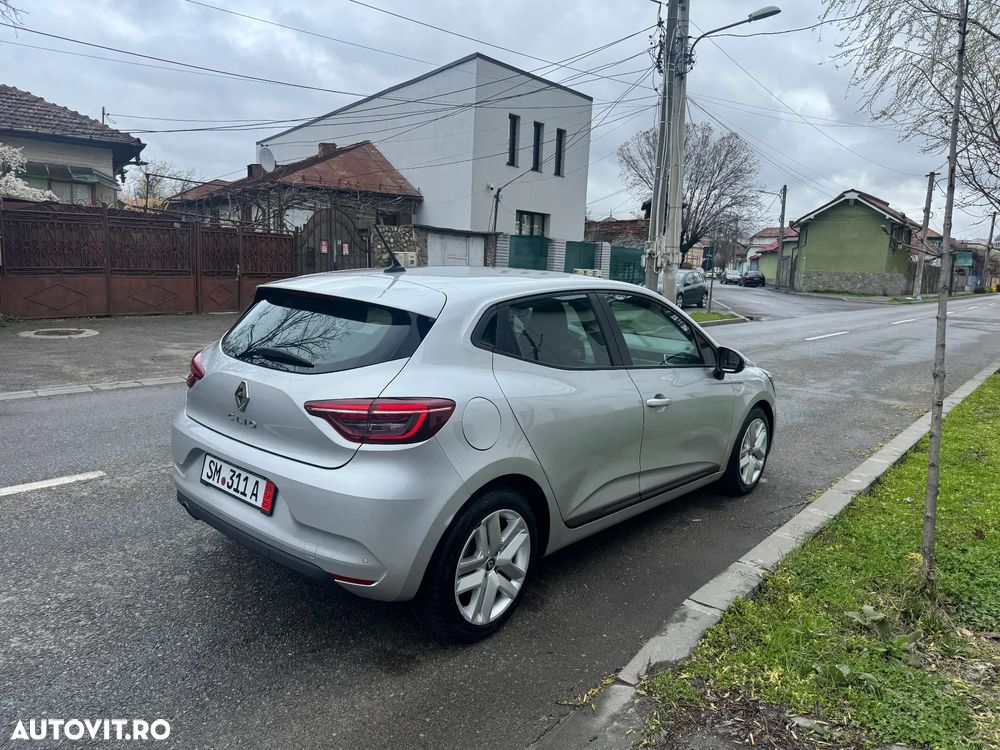 Renault Clio BLUE dCi 100 BUSINESS EDITION - 4