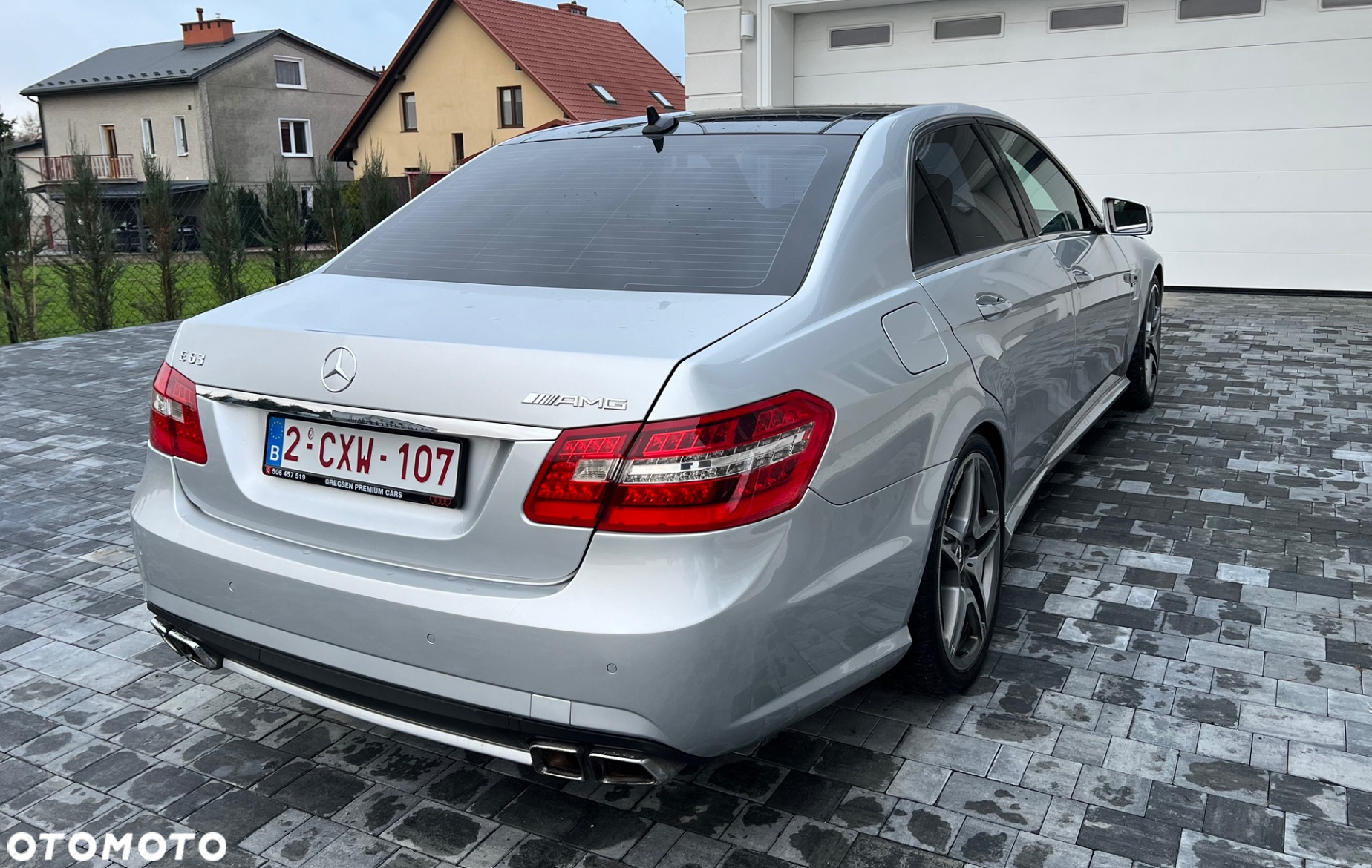 Mercedes-Benz Klasa E 63 AMG AMG Speedshift 7G-MCT - 3