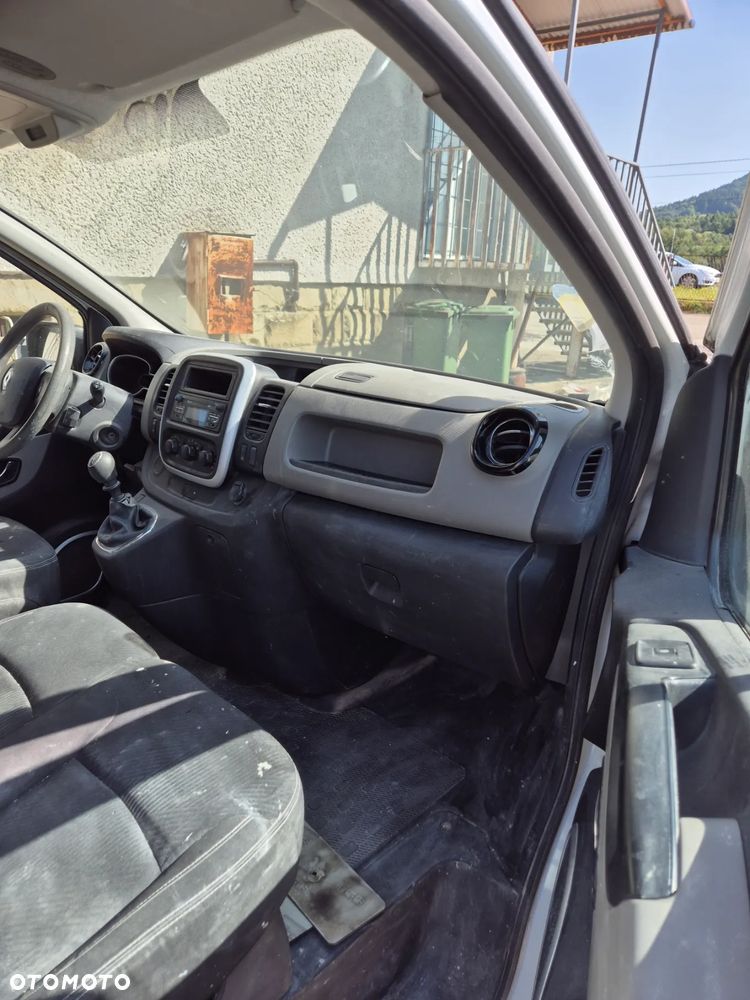 Renault Trafic - 8