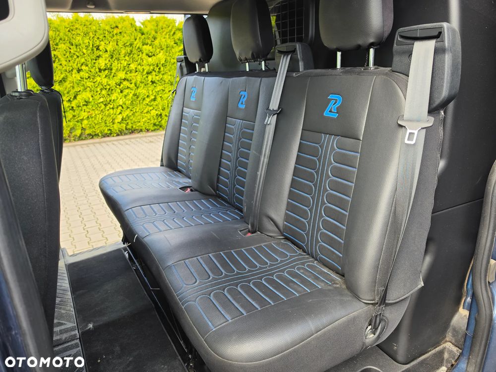 Ford Transit Kombi L2H3 Limited - 18