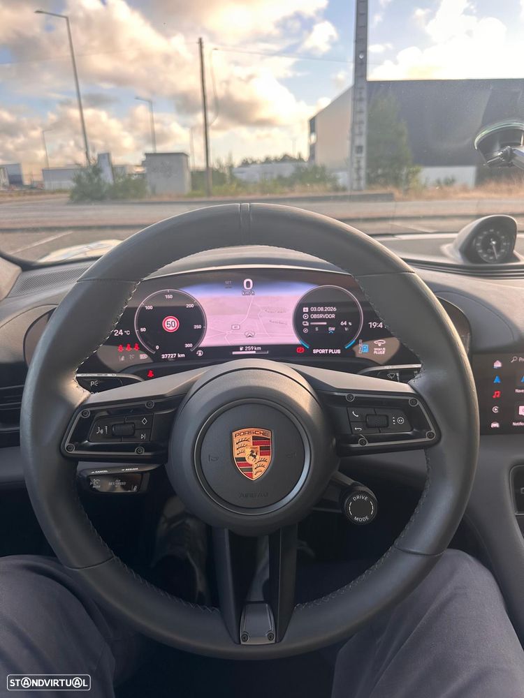 Porsche Taycan Sport Turismo Standard - 15